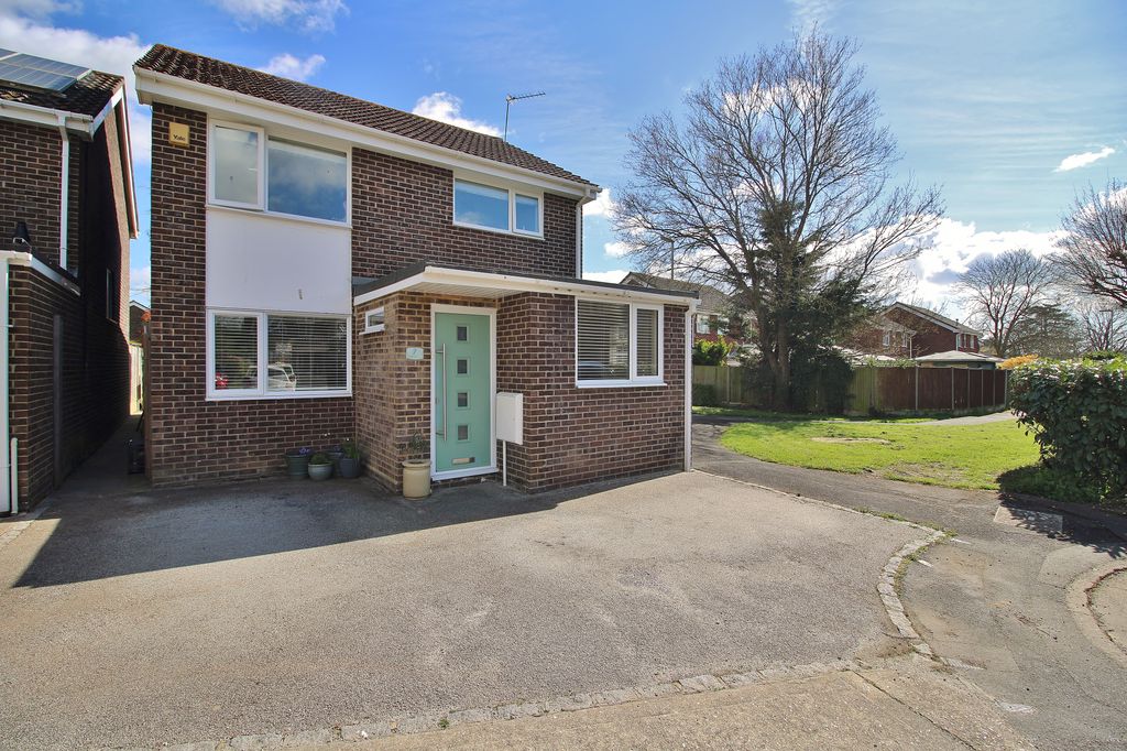 Property photo 1 of 19