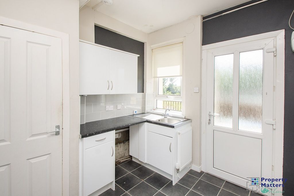 Additional image 5 of 2 bed flat for saleGreenhill Terrace, Knockentiber KA2