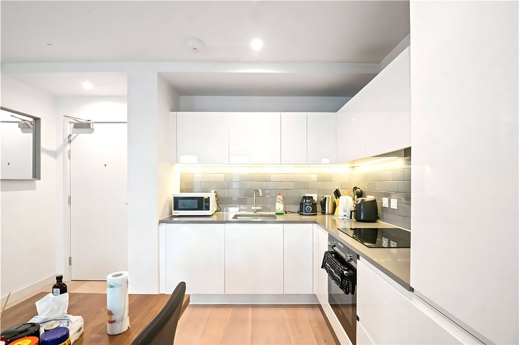 Property photo 1 of 11 Picture No. 01