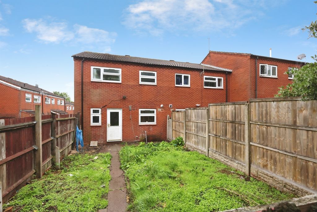 Property photo 2 of 19