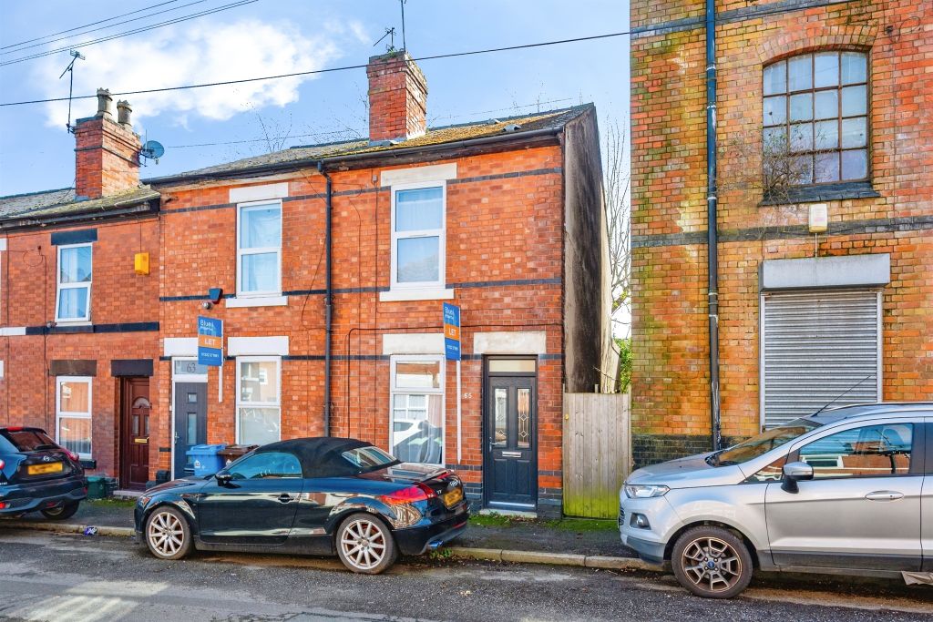 Property photo 1 of 17