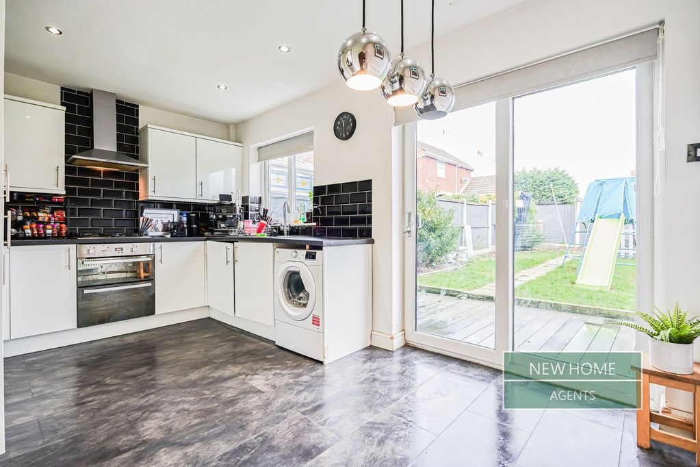 Property photo 2 of 26 Photo 4