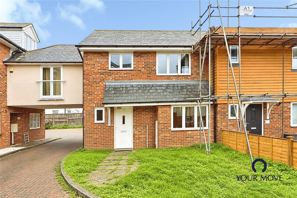 Property photo 1 of 12 External