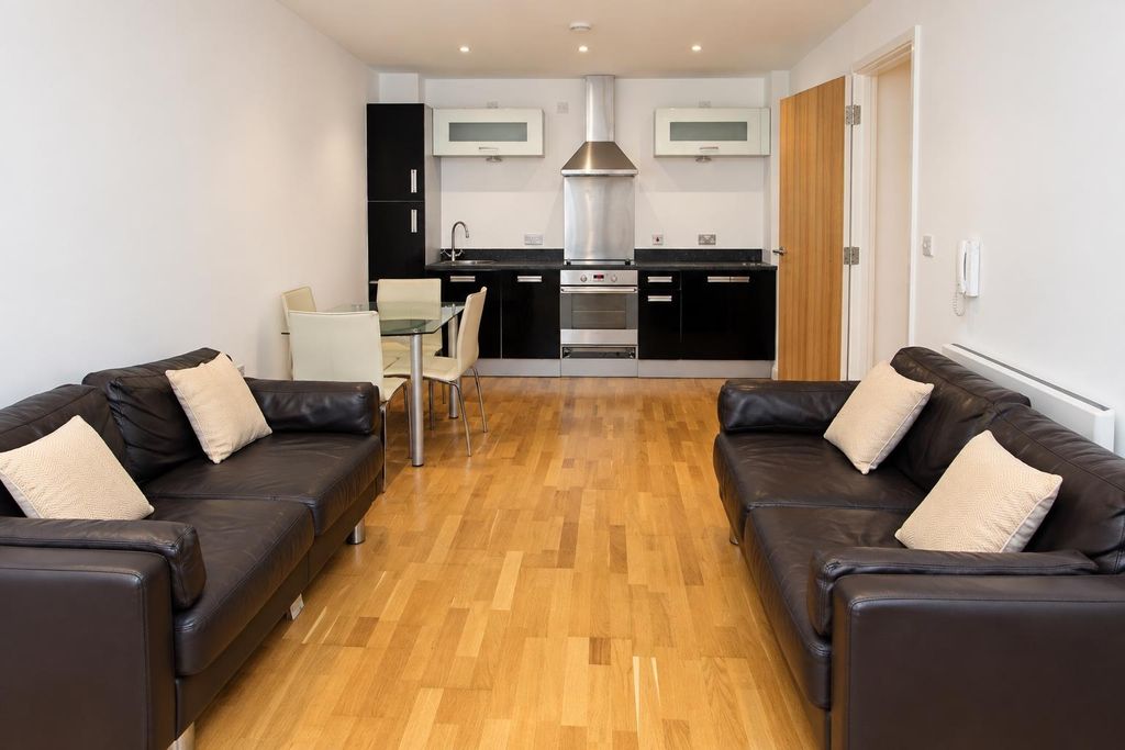 Property photo 2 of 10 Spacious Open-Plan Living Room And Kitchen Area...