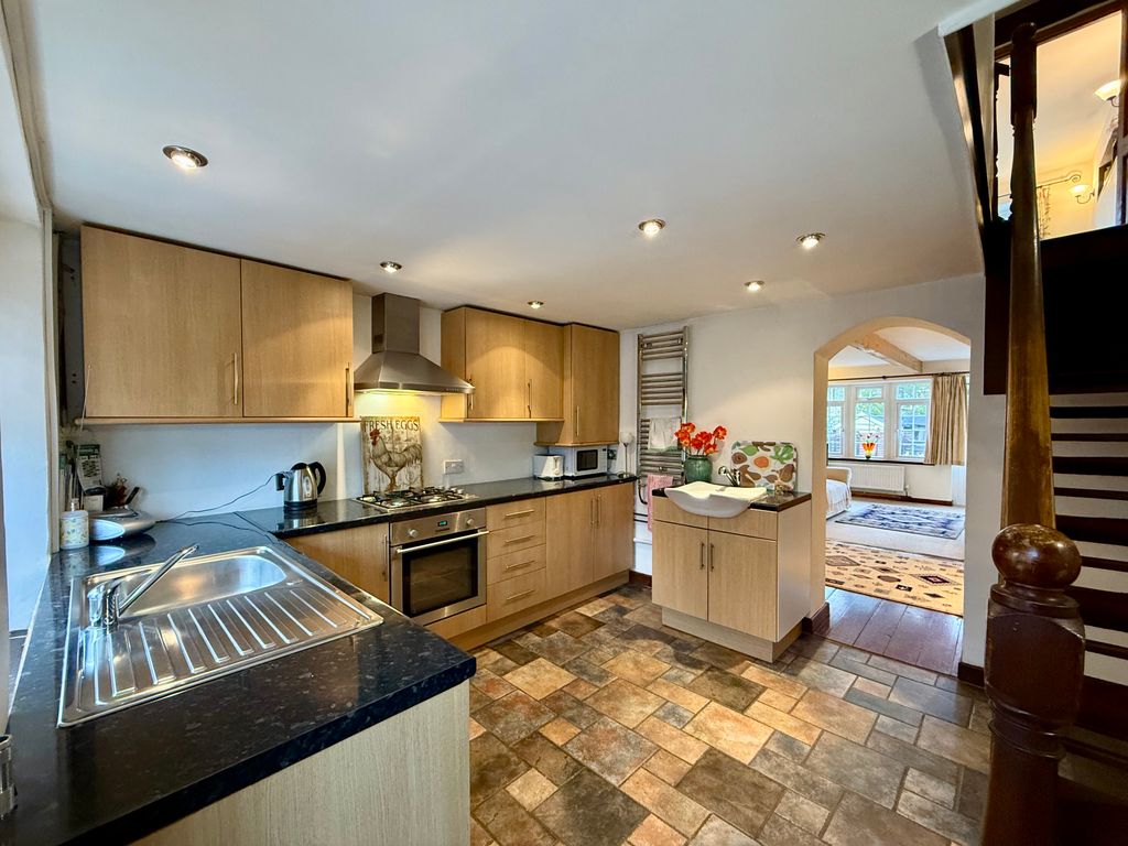 Property photo 2 of 13 Kitchen