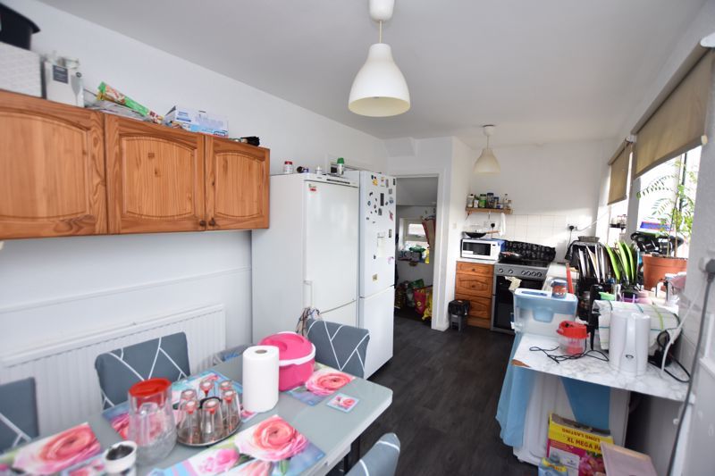 Property photo 3 of 9 Photo 28