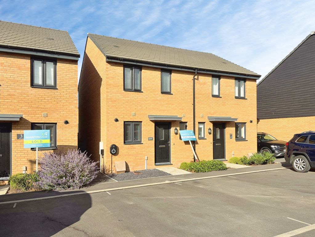 Property photo 1 of 23 E975Fea5-1