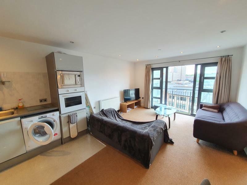 Property photo 2 of 8 Picture No. 02