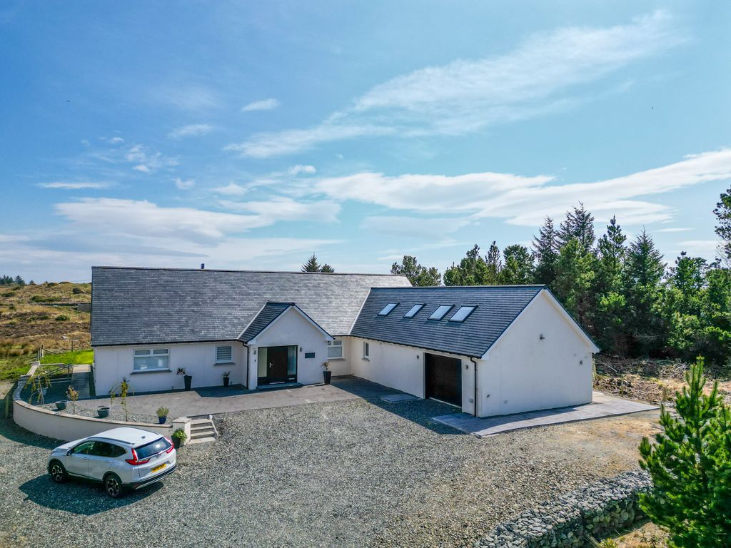 Property photo 1 of 51