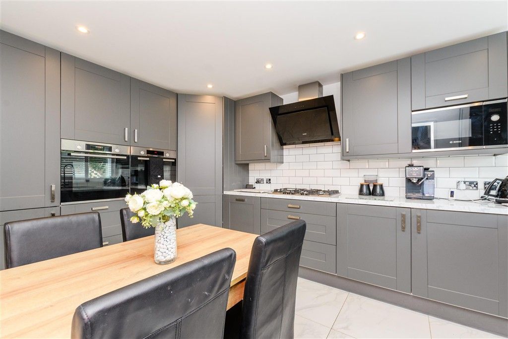 Property photo 2 of 14 Kitchen/Diner