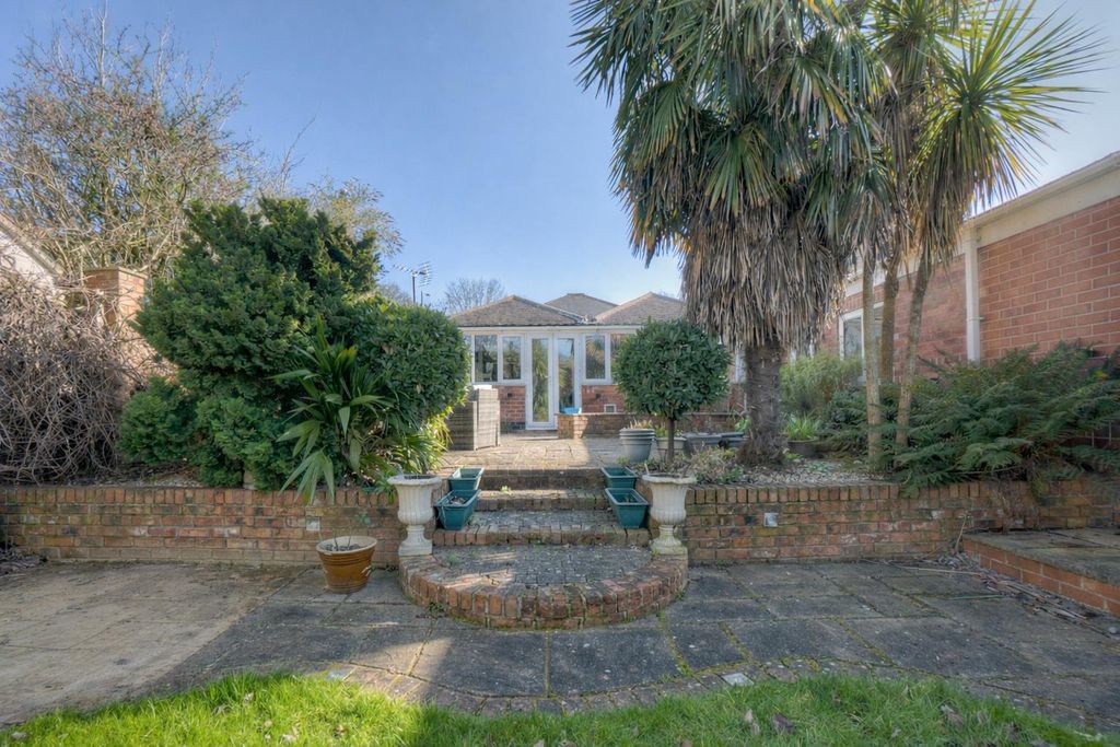 Property photo 2 of 26 41041908-156d-4F9B-9061-2157697B21d4.Png