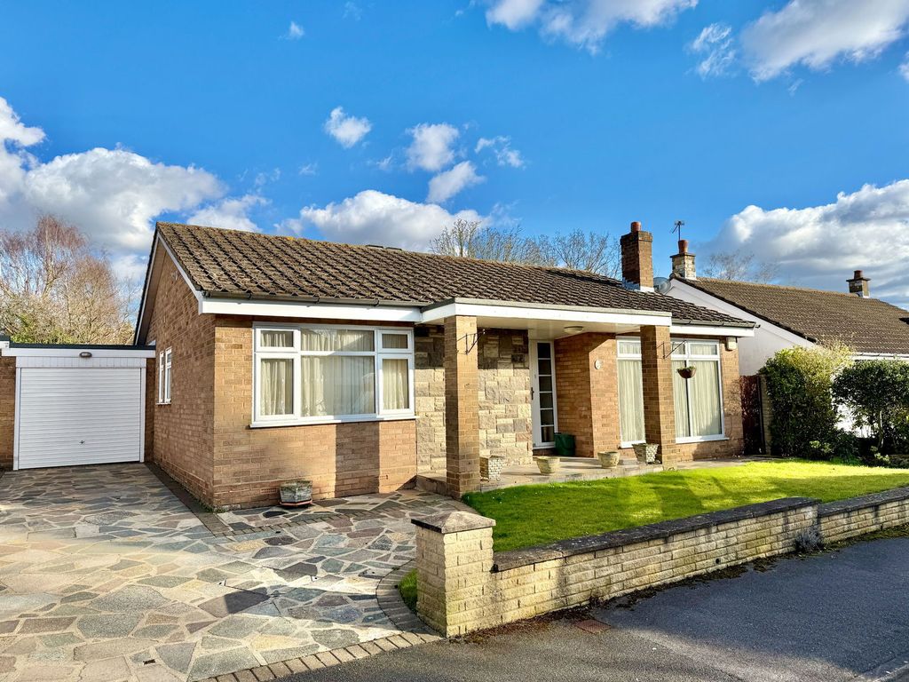 Property photo 1 of 7