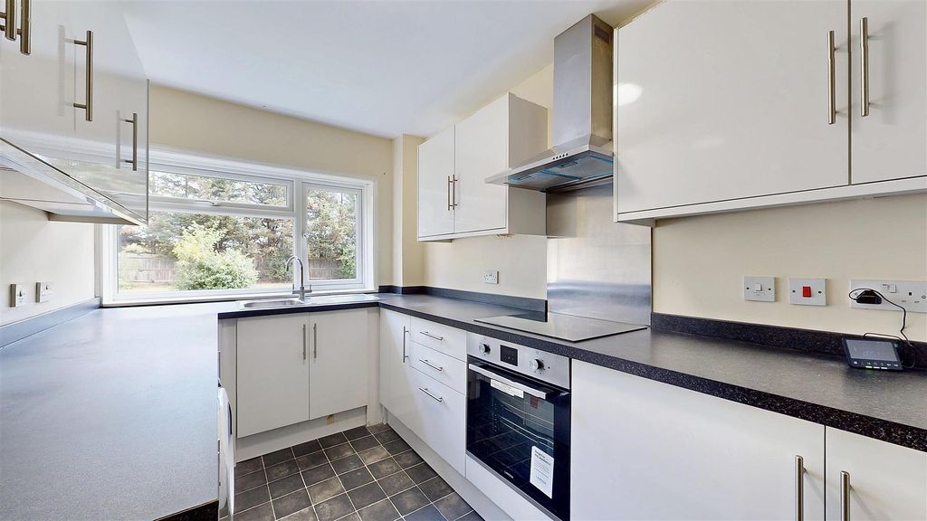 Property photo 3 of 14 P7.Jpg