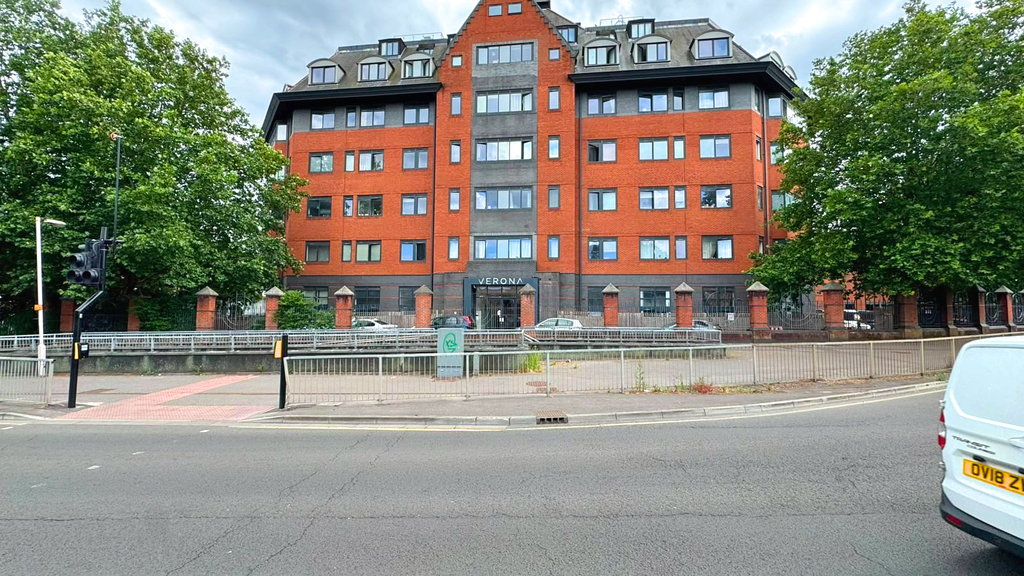 Property photo 1 of 11 Whatsapp Image 2026-06-30 At 17.58.24-Fotor-2026063018234