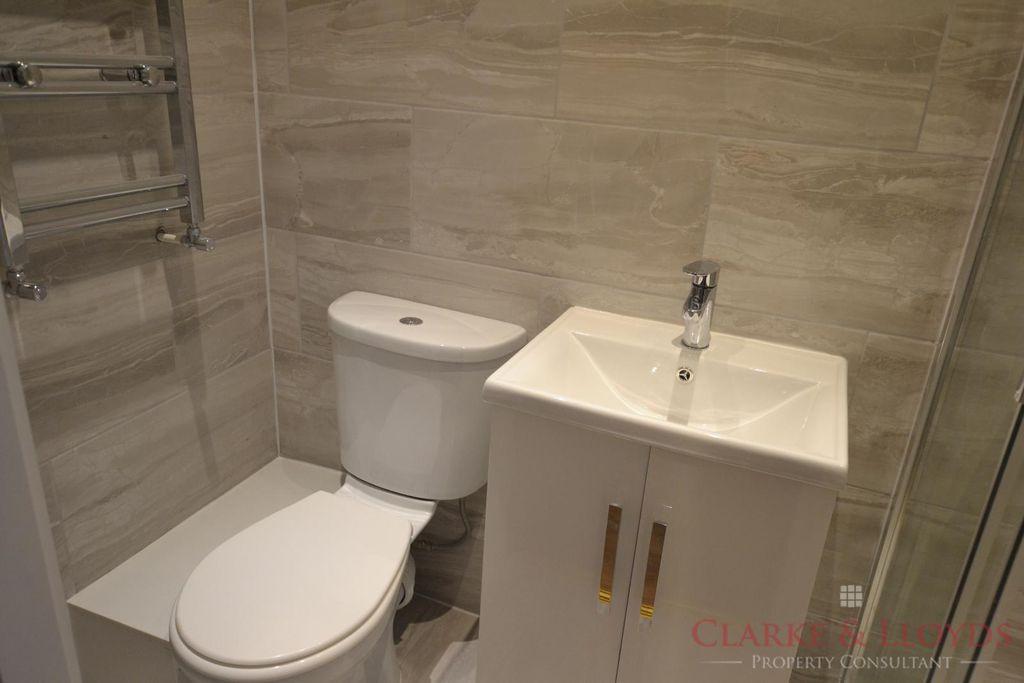 Property photo 3 of 10 Gallery