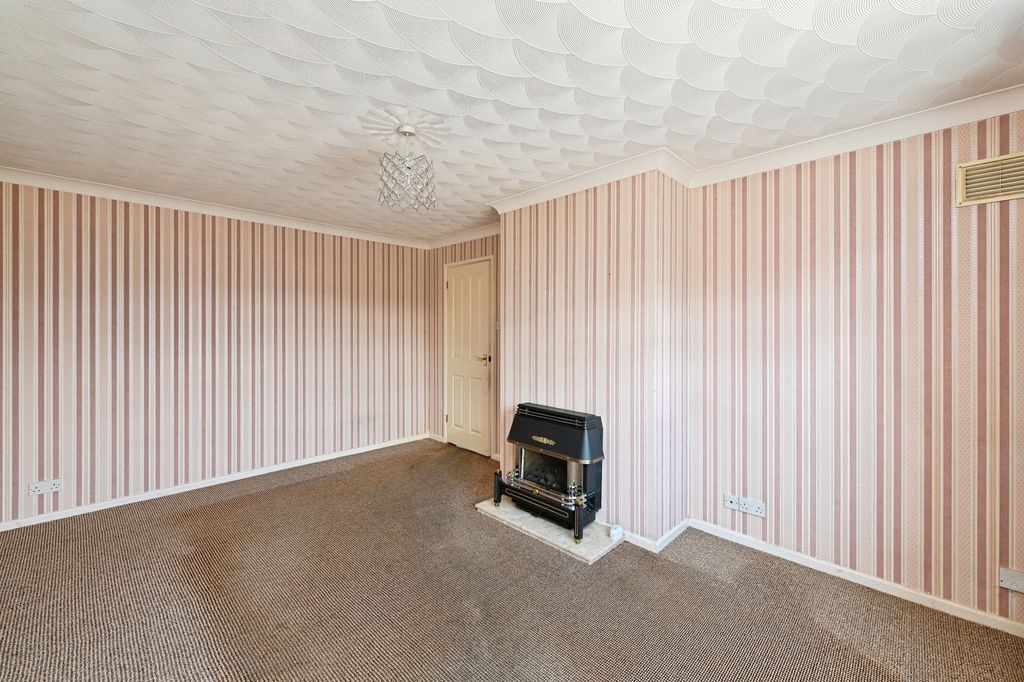 Property photo 2 of 21 Pbox-Img.Jpg