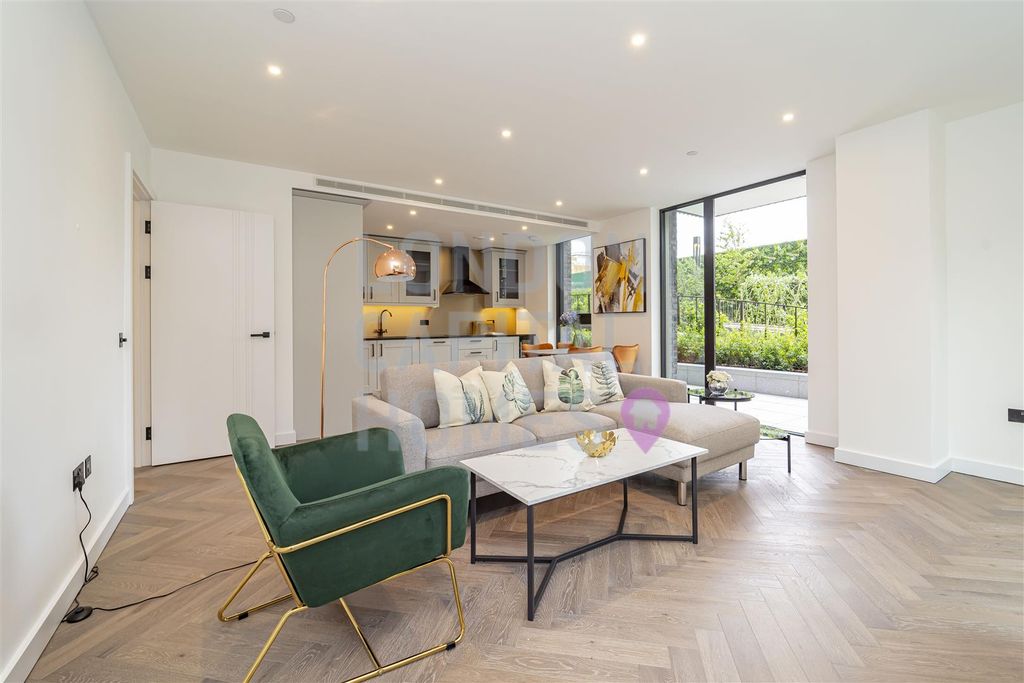 Property photo 1 of 17 Hope9313.Jpg