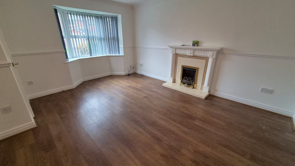 Property photo 2 of 11 Picture No. 08