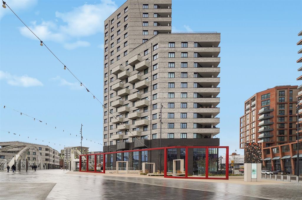 Property photo 1 of 16 Flat 28, Tavener House - 7Tzpnunrflftnbrxkaqp.Jpg