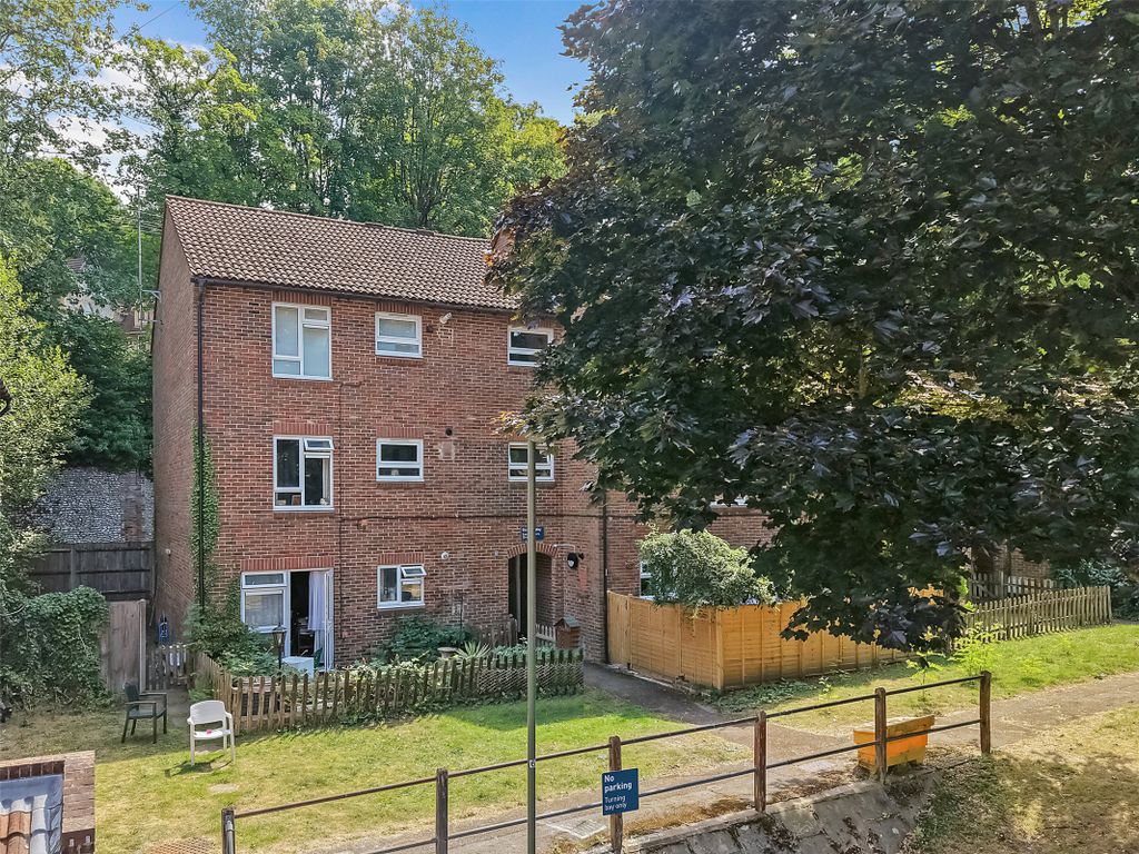 Property photo 1 of 9 Picture No. 11