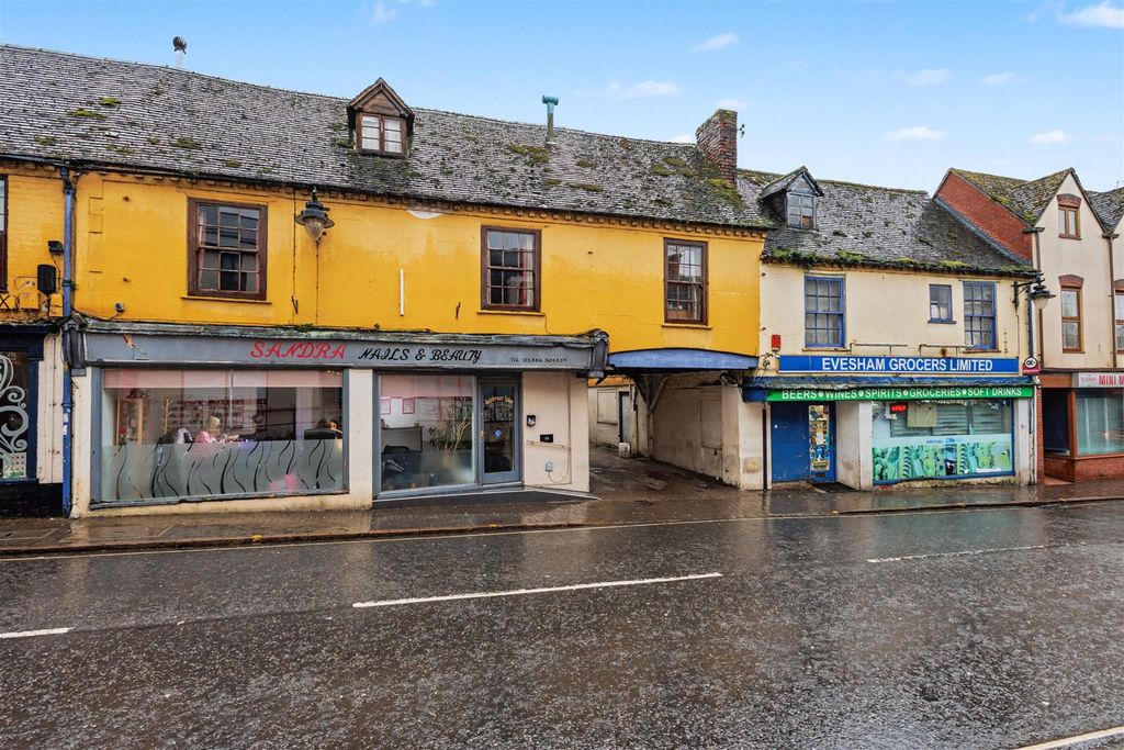 Property photo 1 of 53 6R1A3918.Jpeg