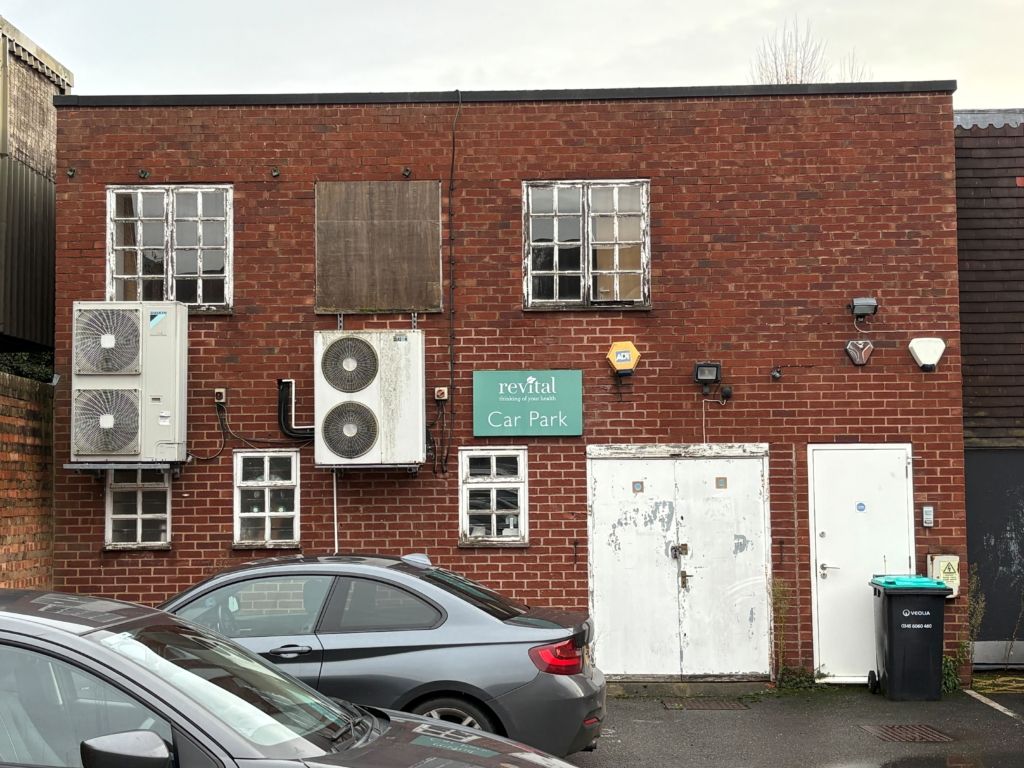 Property photo 3 of 5