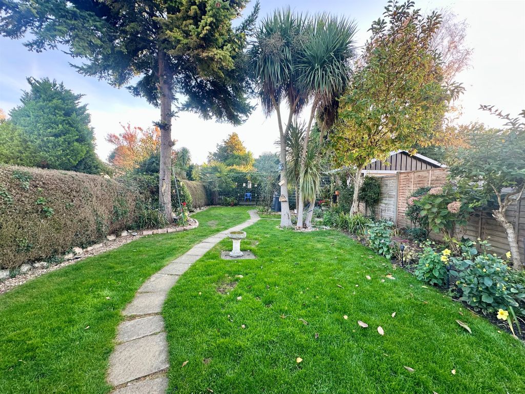 Property photo 2 of 3