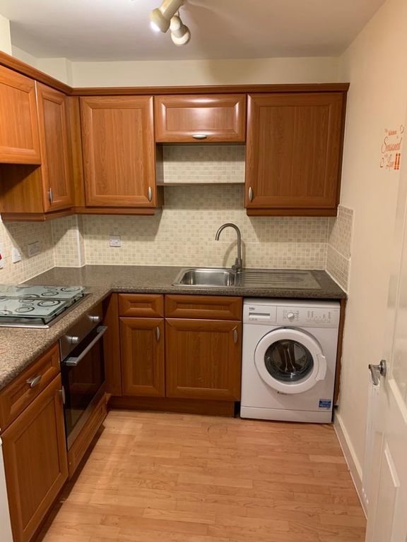 Property photo 2 of 12