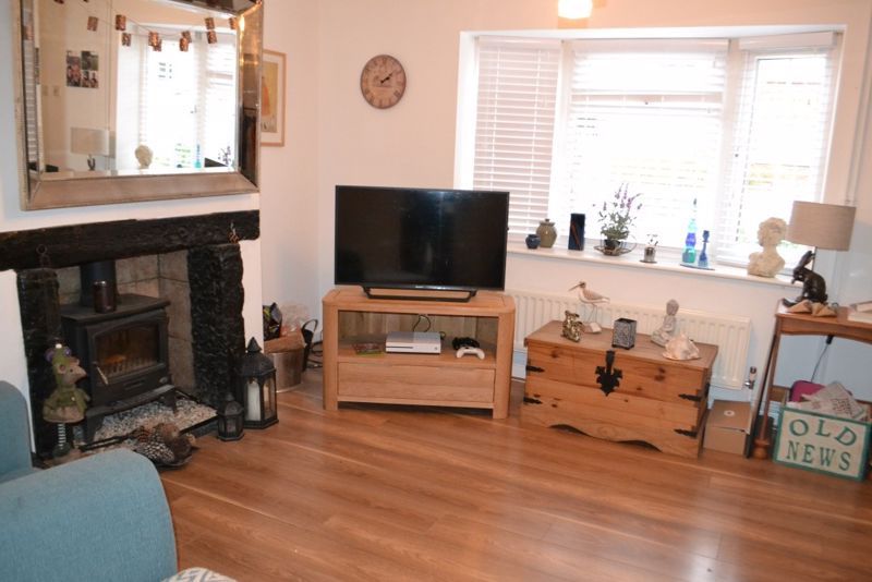 Property photo 3 of 17 Sitting Room