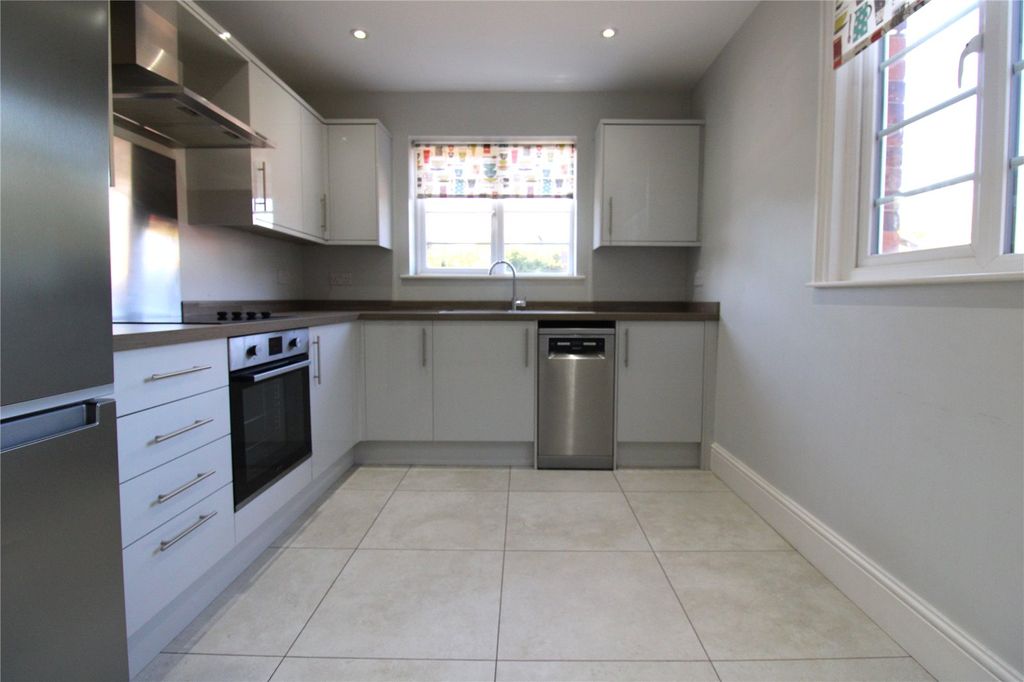 Property photo 3 of 15 Picture No. 13