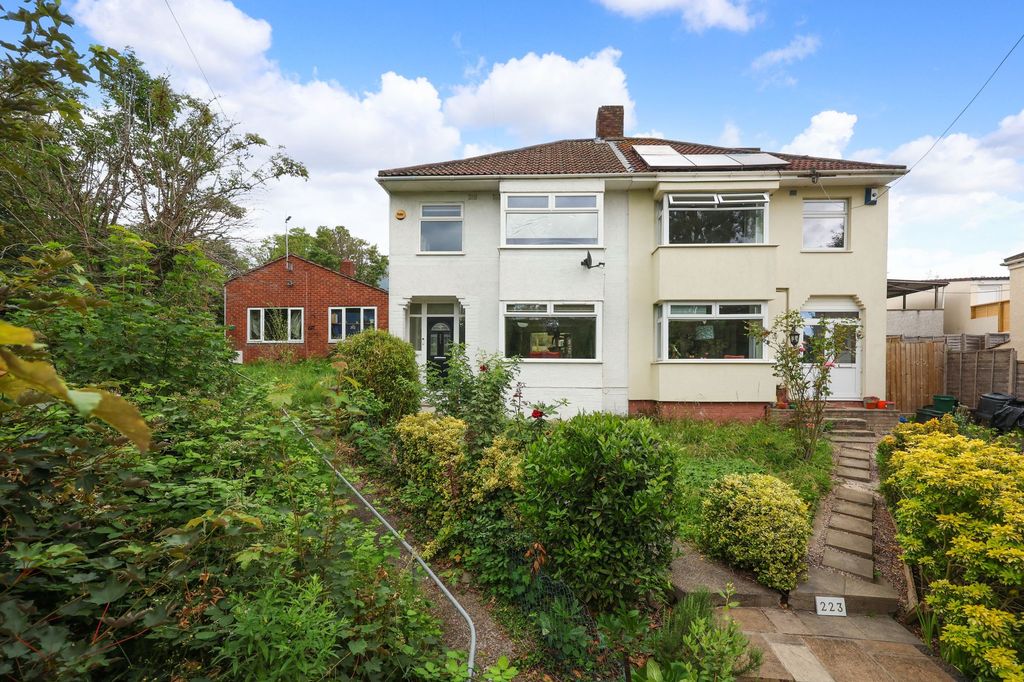 Property photo 1 of 14