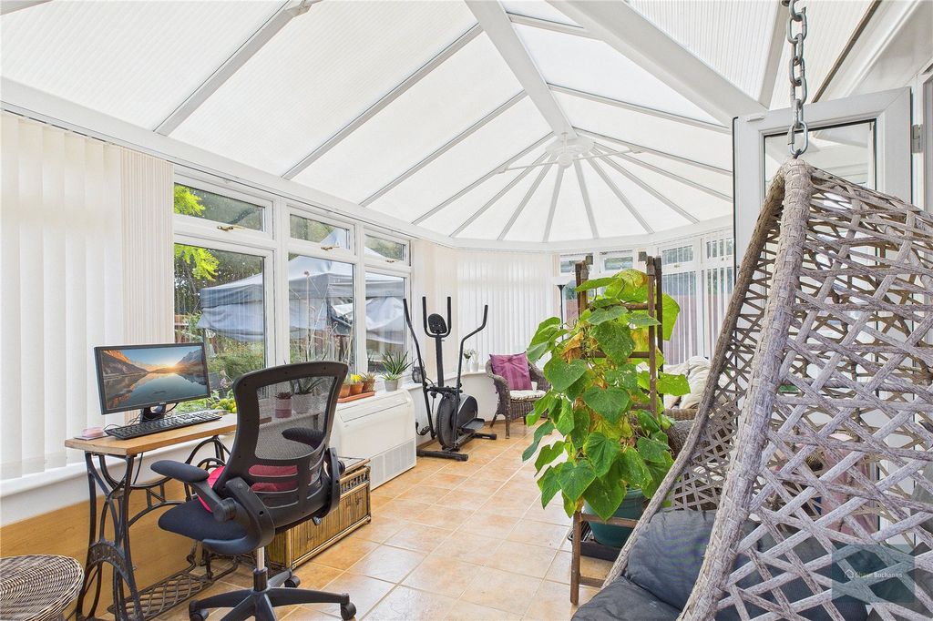 Property photo 3 of 18 Picture No. 18