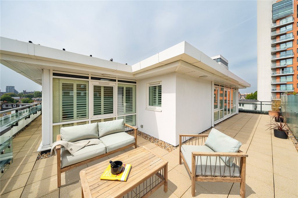 Property photo 1 of 11 Picture No. 17