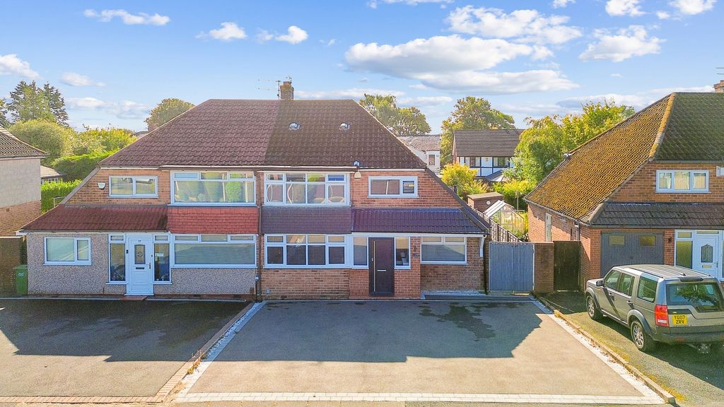 Property photo 1 of 18