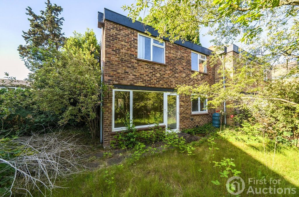 Property photo 2 of 13 Picture No. 26