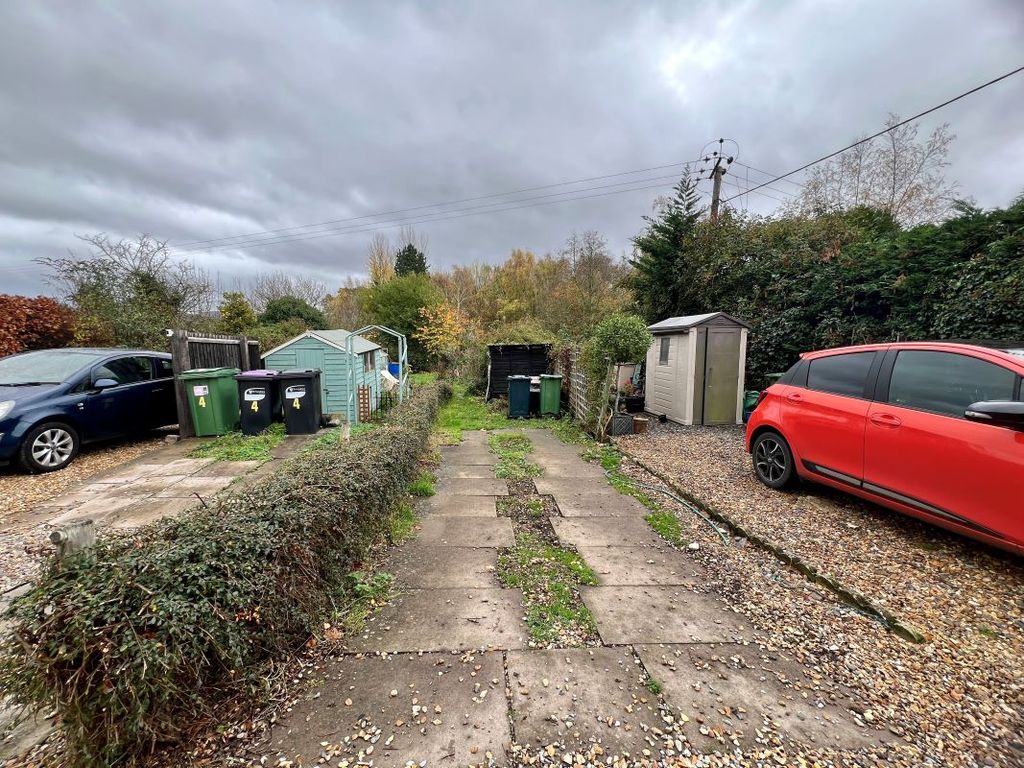 Property photo 3 of 19