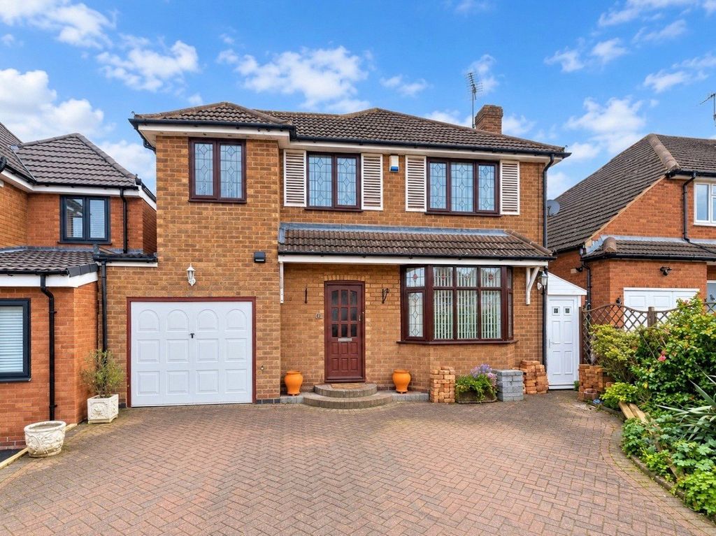 Property photo 1 of 12 Frontage