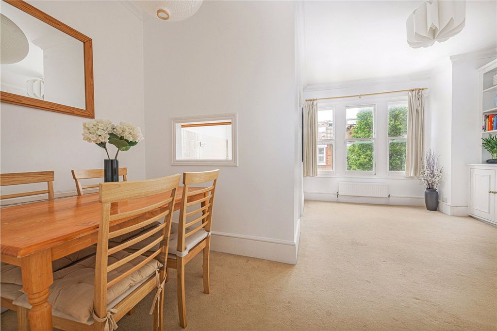 Property photo 3 of 6 Picture No. 09