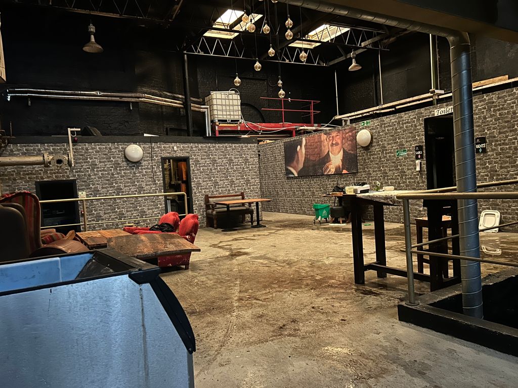 Property photo 3 of 4