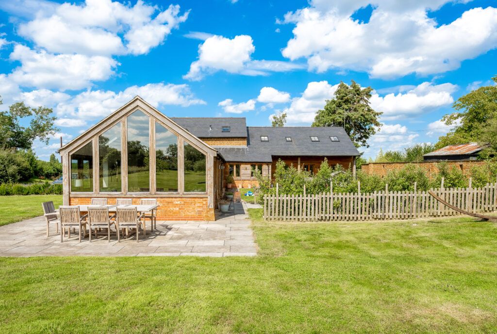 Property photo 3 of 15 188