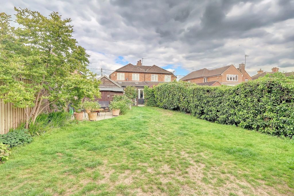 Property photo 1 of 15 Picture No. 14