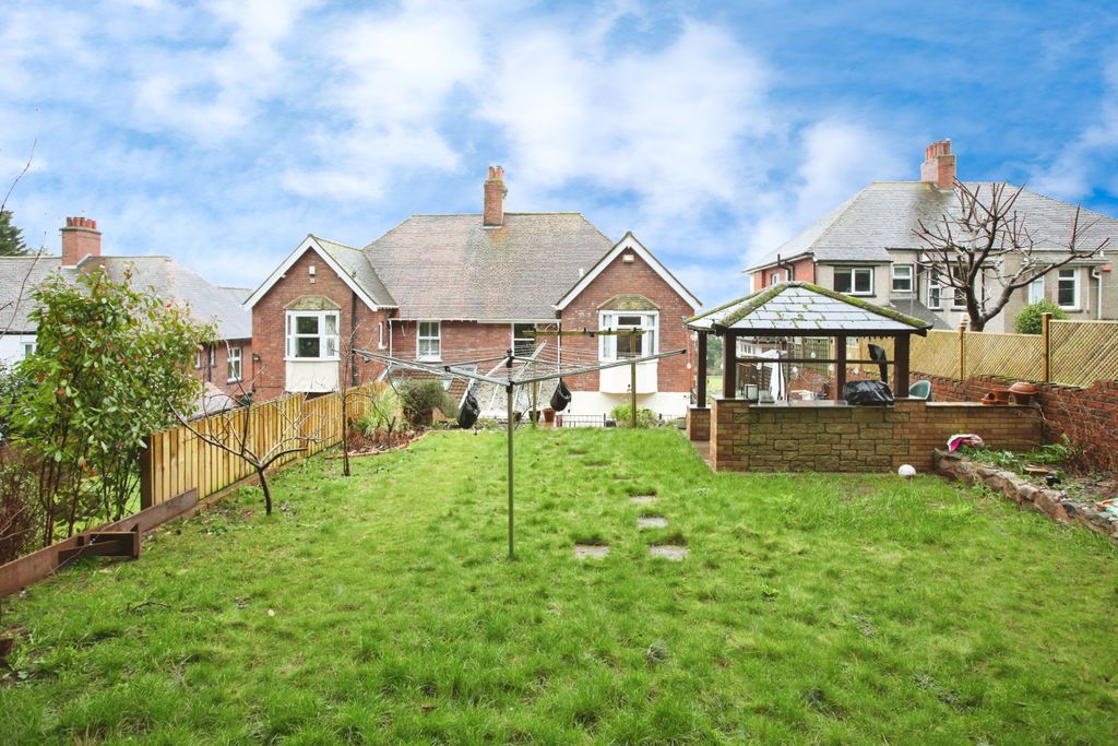 Property photo 3 of 46 Img_5312