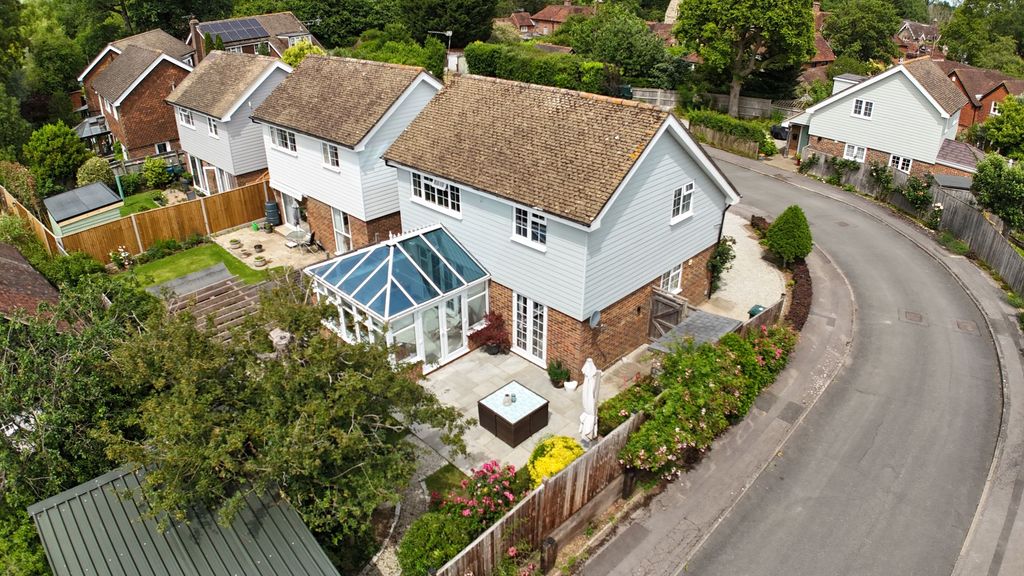 Property photo 3 of 18