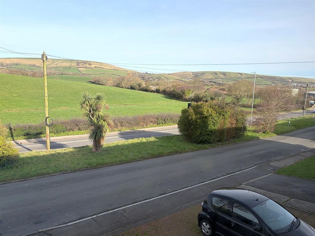 Property photo 3 of 37 4302 Bedroom 1 View.Jpeg