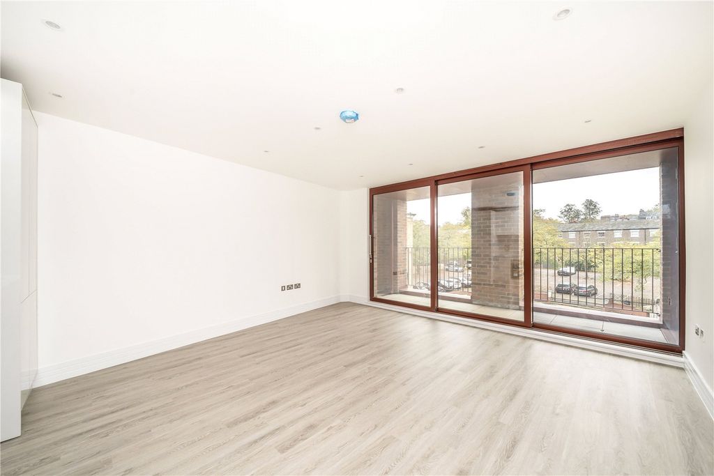 Property photo 3 of 8 Picture No. 08