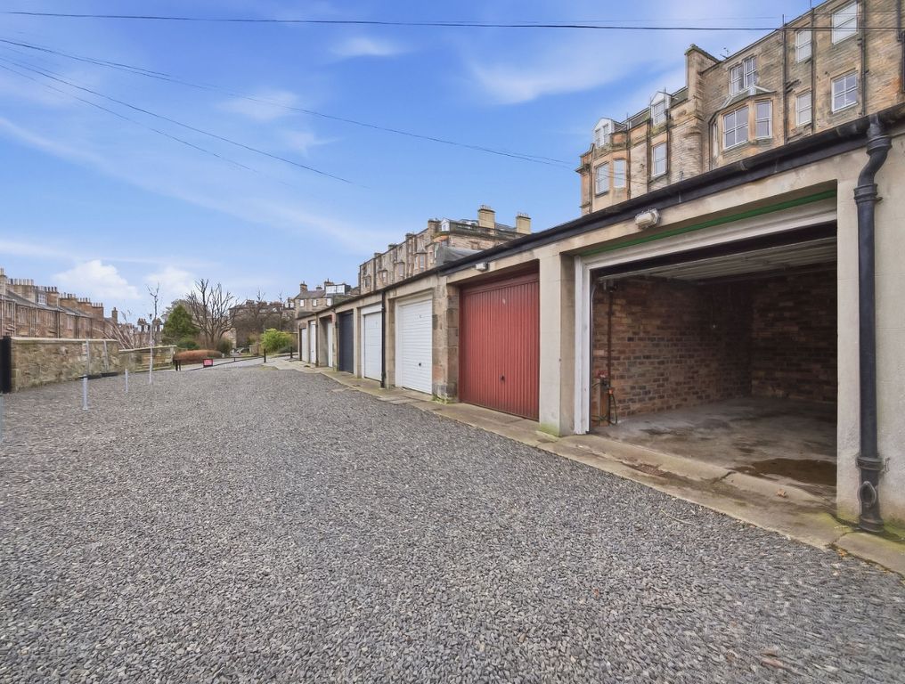 Property photo 3 of 5 Picture 3