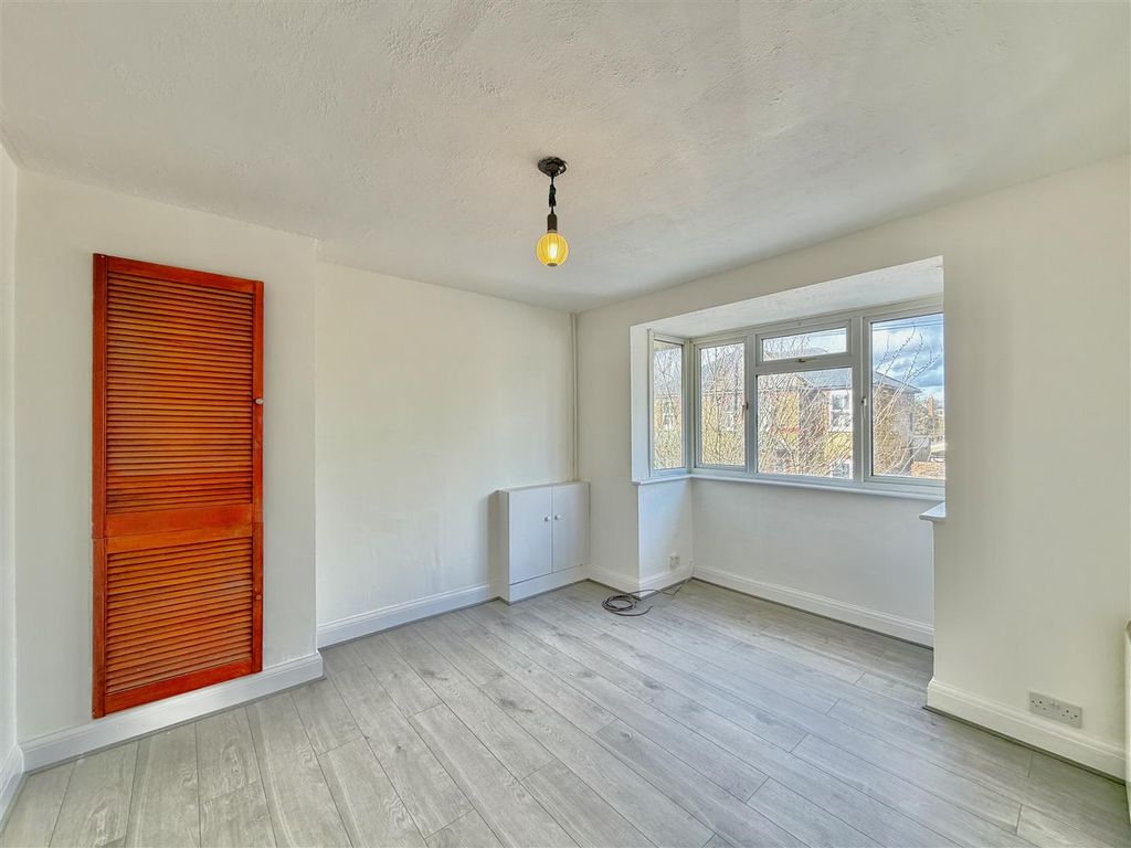 Property photo 3 of 8 Reception Room