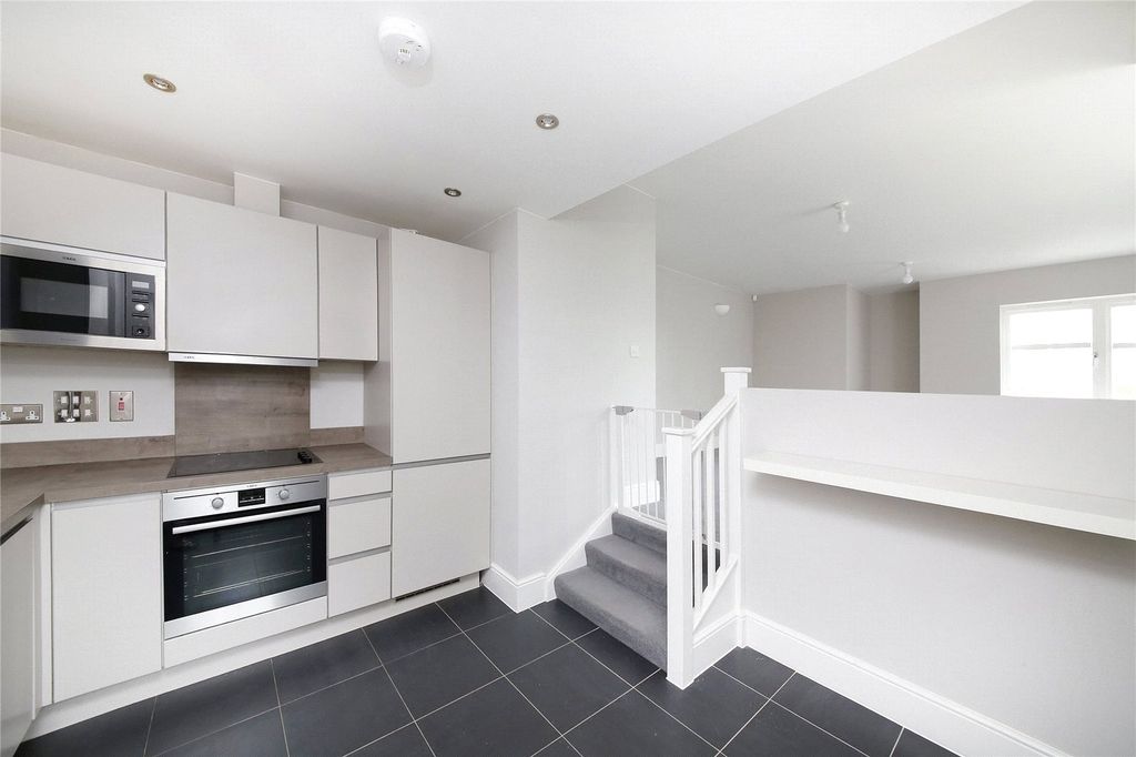 Property photo 2 of 13 Picture No. 03