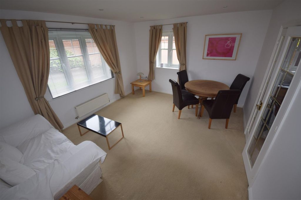 Property photo 1 of 12 2369110