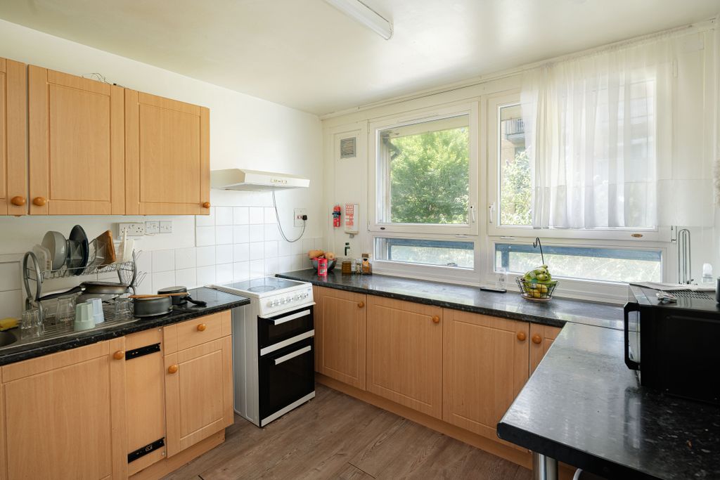 Property photo 3 of 13 _Dsc8095